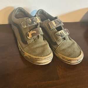 Size 2.0 Velcro Strap Camo Vans